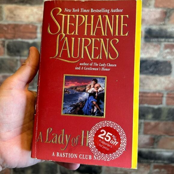 5 for $25🔥A Lady of His Own by Stephanie Laurens Paperback Book - Picture 1 of 3